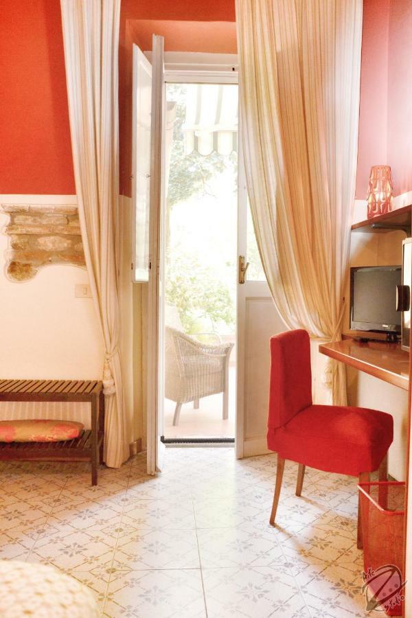 Bed And Breakfast I Due Leoni Florence Ngoại thất bức ảnh